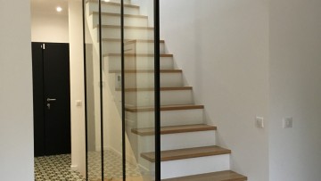 Construction sur mesure escalier verriere